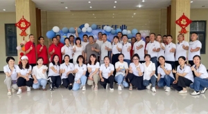 热烈祝贺湖北雨晴伟业五周年庆典暨集体生日会活动圆满收官